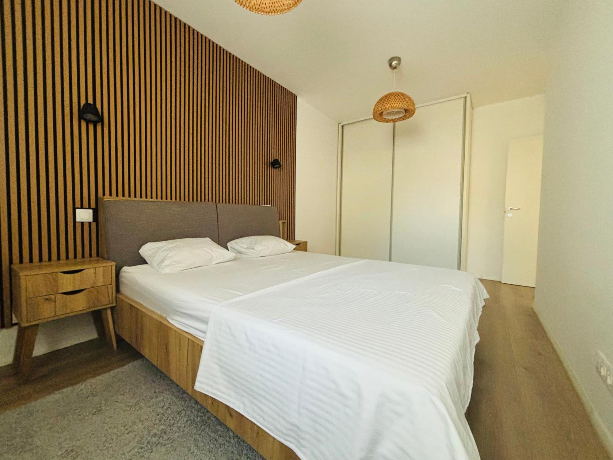 Marc House * Bukarest